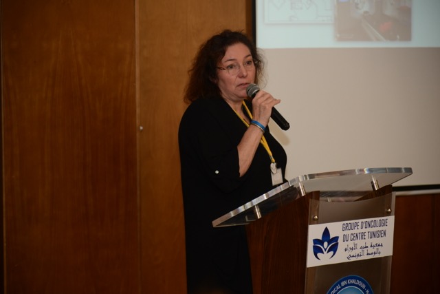 Mme Véronique Bodez 